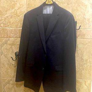Men’s 2 piece black suit